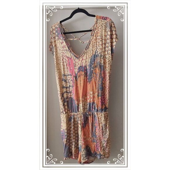 VENUS Coral~Gray & Tan Print Design Soft Knit Romper Sz Large - Picture 1 of 2